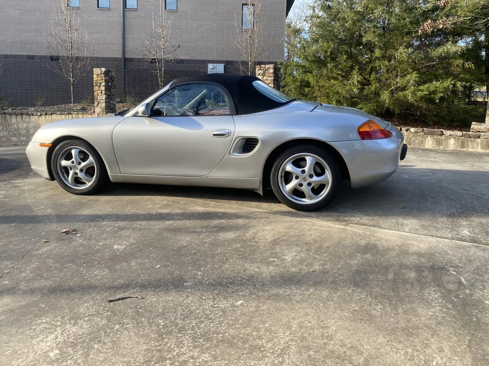 1997 Porsche 986 Boxster - Image 9 of 31