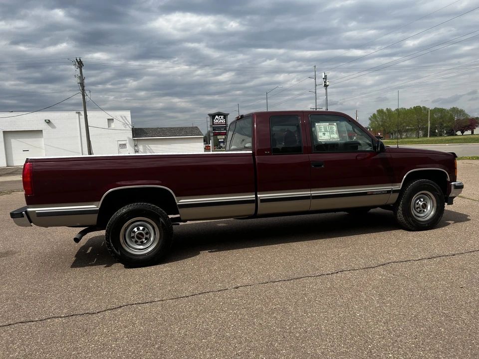 1998 GMC Sierra 1st Gen - Image 13 of 31