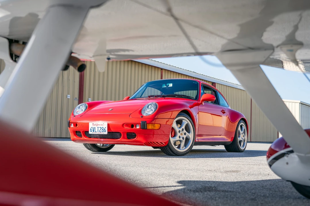 1998 Porsche 993 Carrera - Image 2 of 31