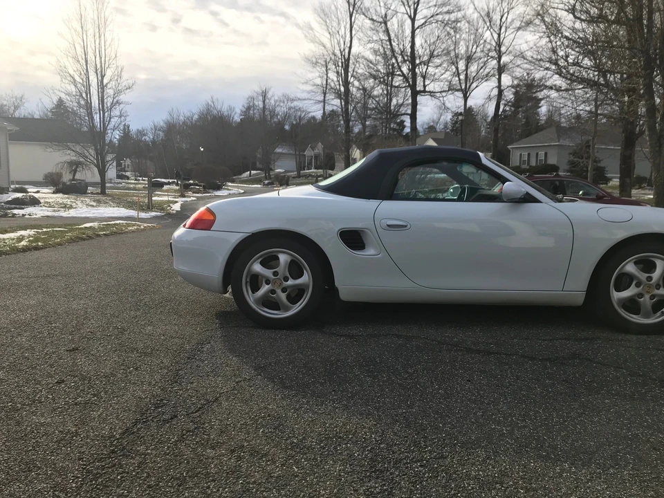 1998 Porsche 986 Boxster - Image 25 of 31