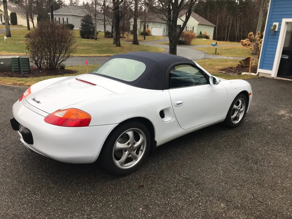 1998 Porsche 986 Boxster - Image 11 of 31