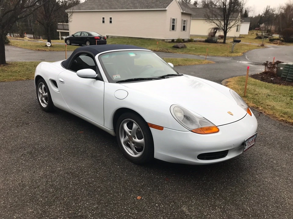 1998 Porsche 986 Boxster - Image 8 of 31