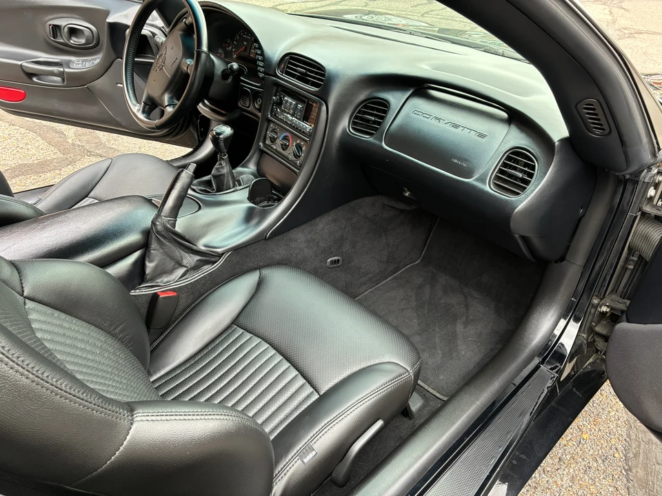 1999 Chevrolet Corvette C5 - Image 25 of 31