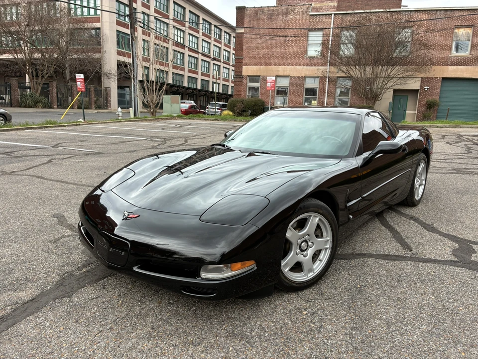 1999 Chevrolet Corvette C5 - Image 2 of 31