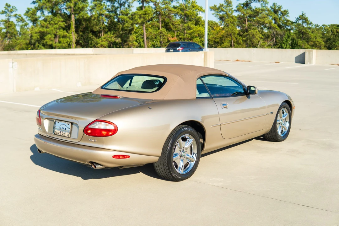 1999 Jaguar X100 XK8 - Image 26 of 31