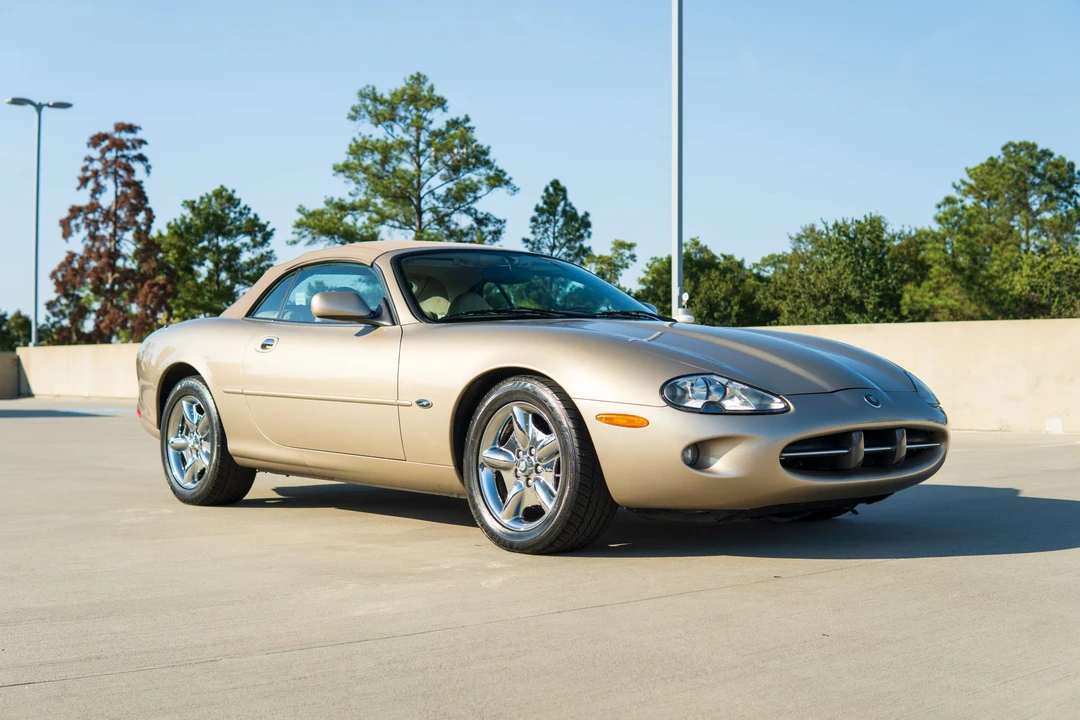 1999 Jaguar X100 XK8 - Image 24 of 31