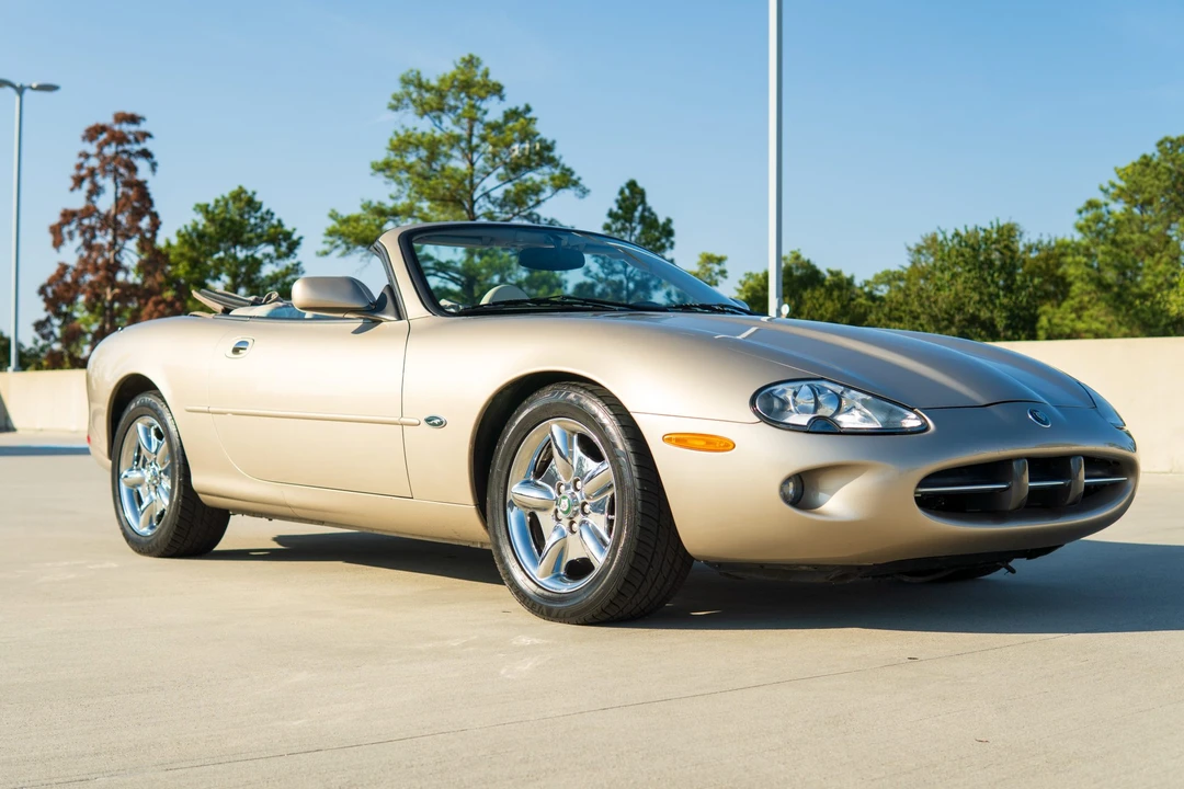 1999 Jaguar X100 XK8 - Image 8 of 31