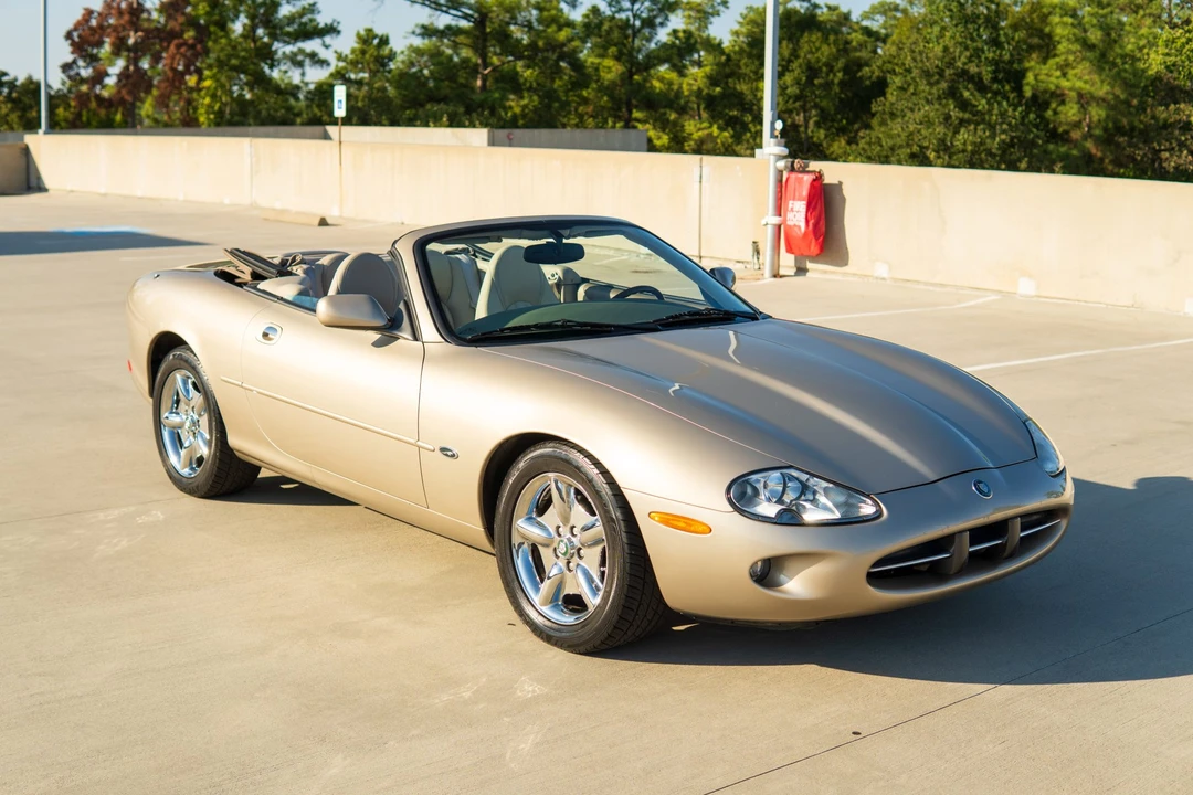 1999 Jaguar X100 XK8 - Image 7 of 31