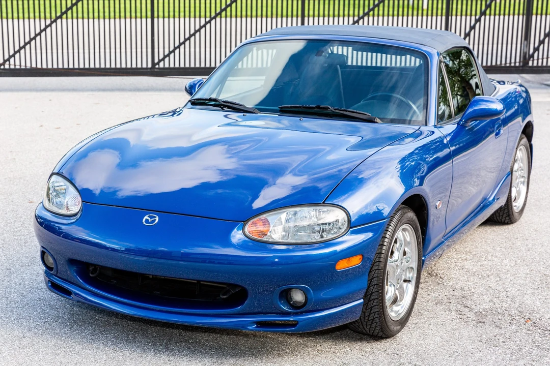 1999 Mazda NB MX-5 Miata - Image 2 of 31