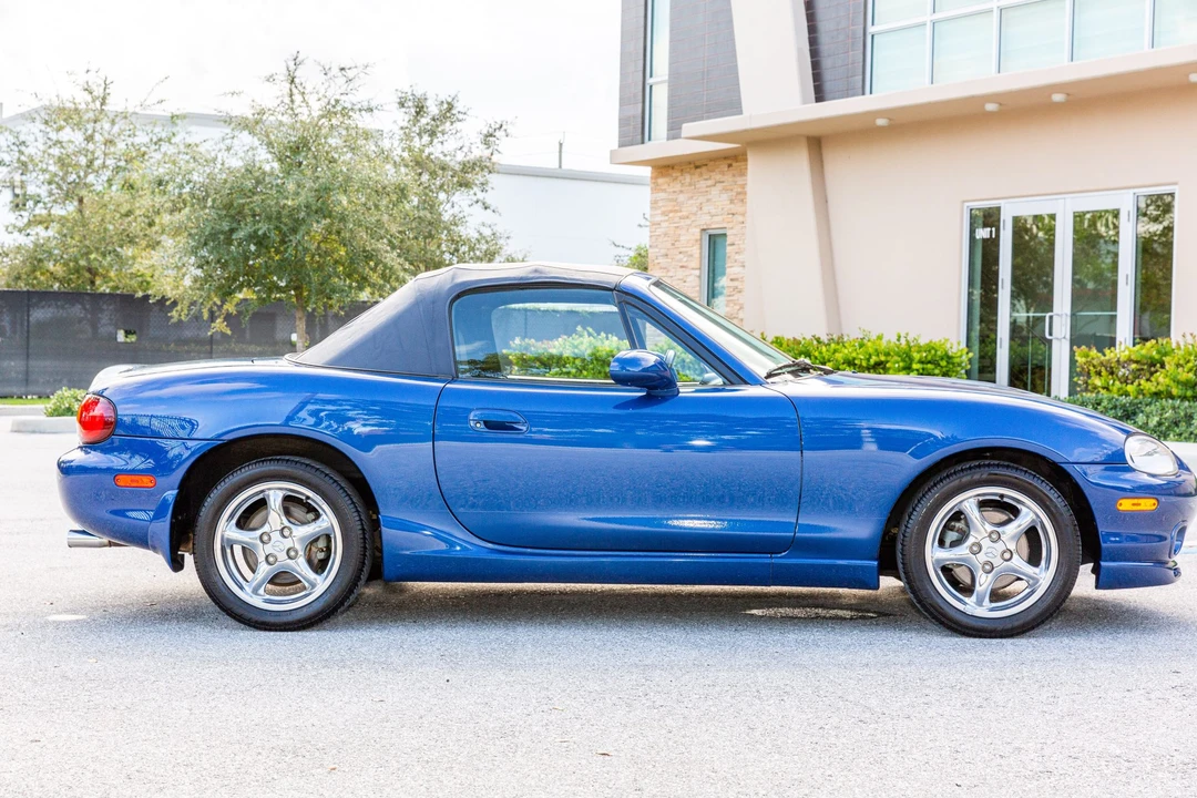 1999 Mazda NB MX-5 Miata - Image 18 of 31