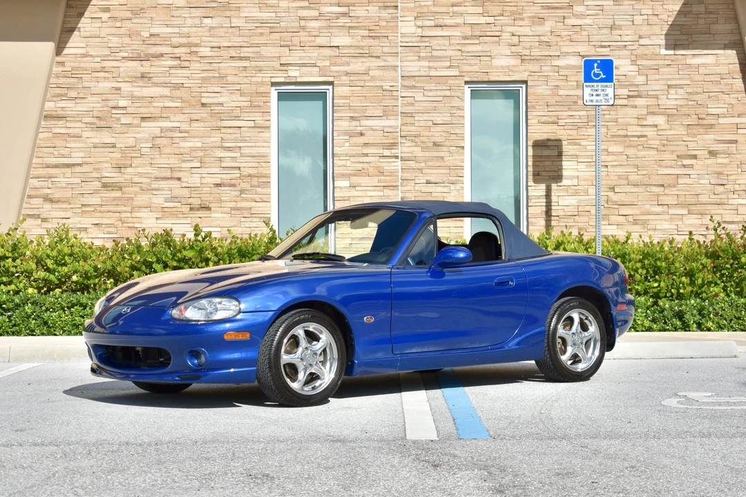 1999 Mazda NB MX-5 Miata - Image 8 of 31
