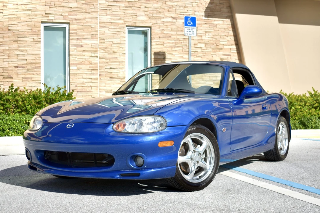 1999 Mazda NB MX-5 Miata - Image 5 of 31