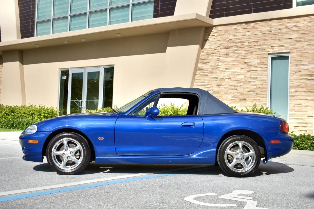 1999 Mazda NB MX-5 Miata - Image 11 of 31