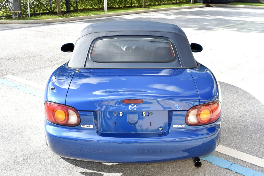1999 Mazda NB MX-5 Miata - Image 16 of 31
