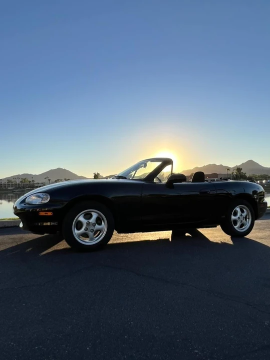 1999 Mazda NB MX-5 Miata - Image 6 of 31