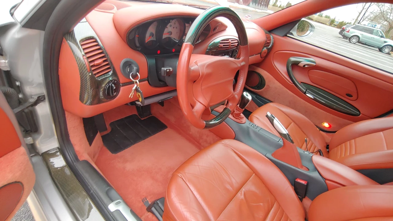 1999 Porsche 996 Carrera - Image 27 of 31