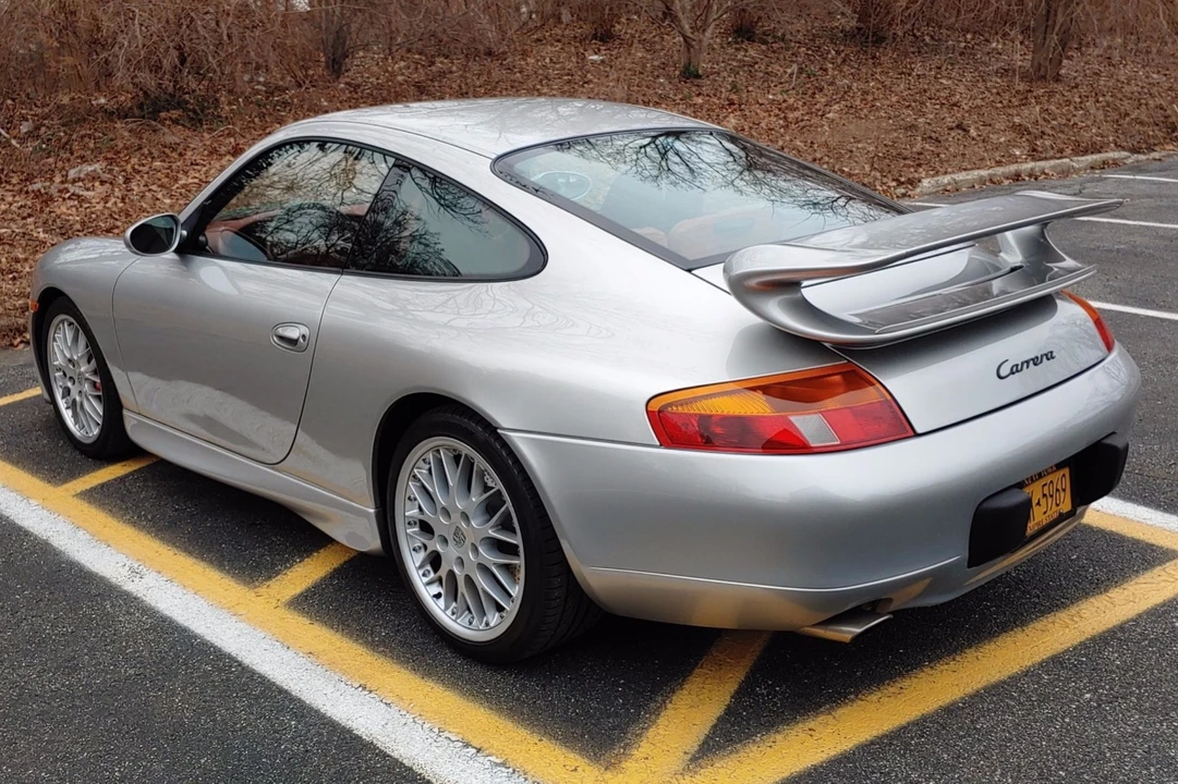 1999 Porsche 996 Carrera - Image 6 of 31