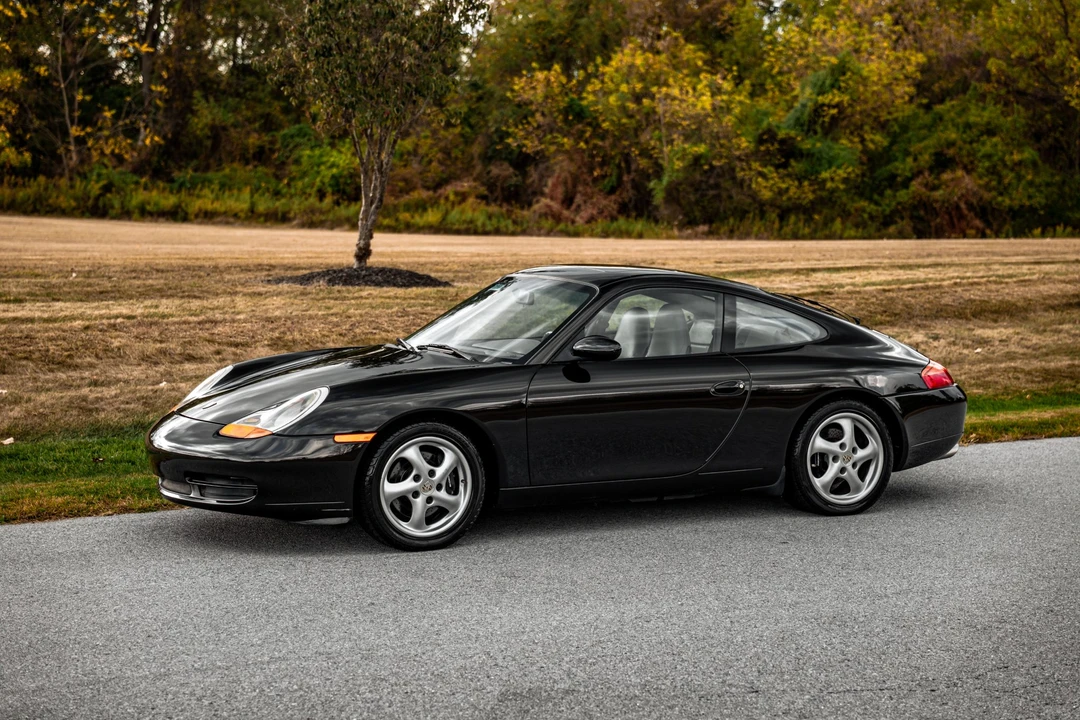 1999 Porsche 996 Carrera - Image 9 of 31