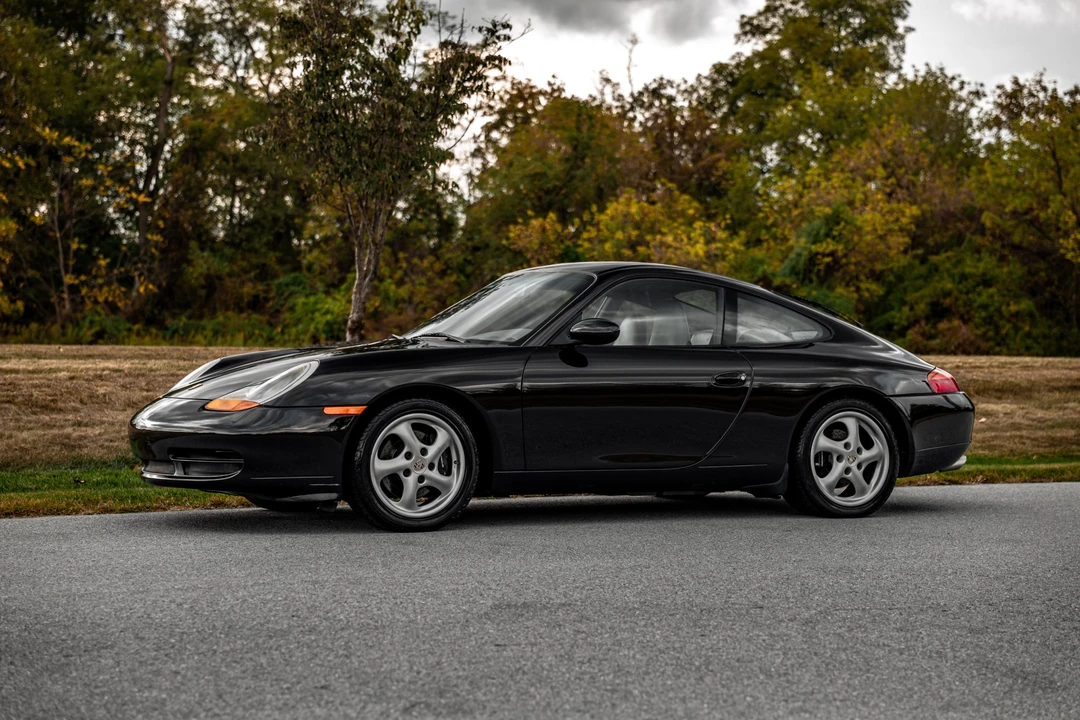 1999 Porsche 996 Carrera - Image 8 of 31