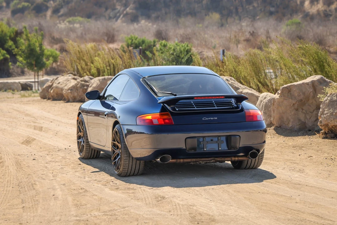 1999 Porsche 996 Carrera - Image 12 of 31