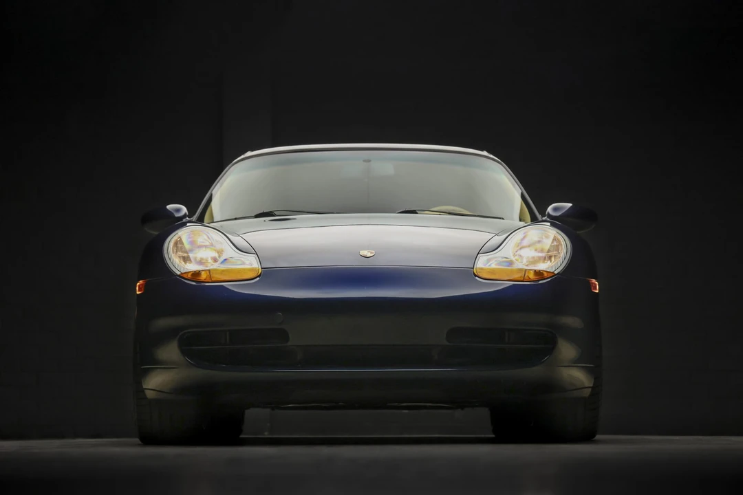 1999 Porsche 996 Carrera - Image 24 of 31