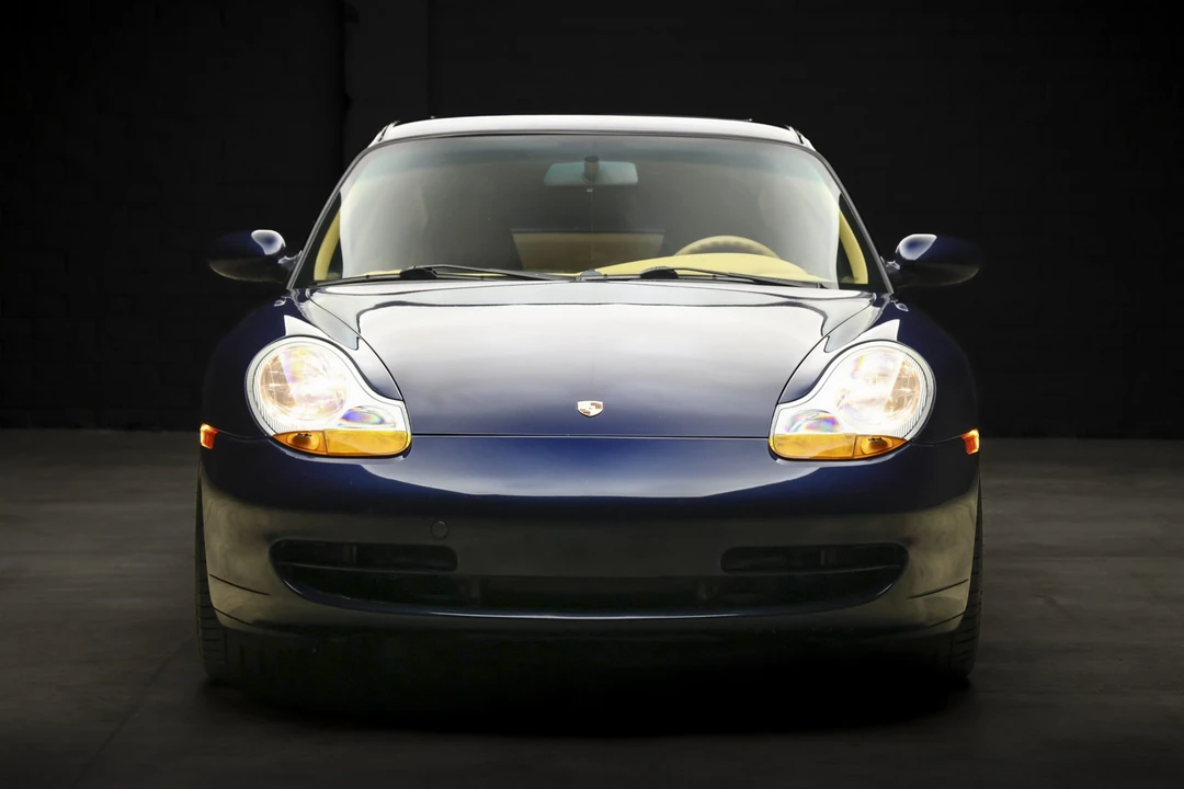 1999 Porsche 996 Carrera - Image 22 of 31