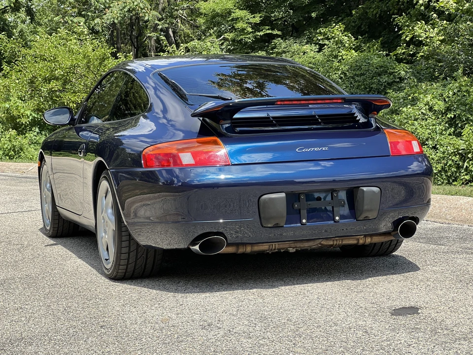 1999 Porsche 996 Carrera - Image 26 of 31