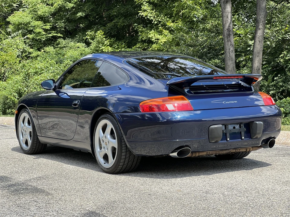 1999 Porsche 996 Carrera - Image 25 of 31