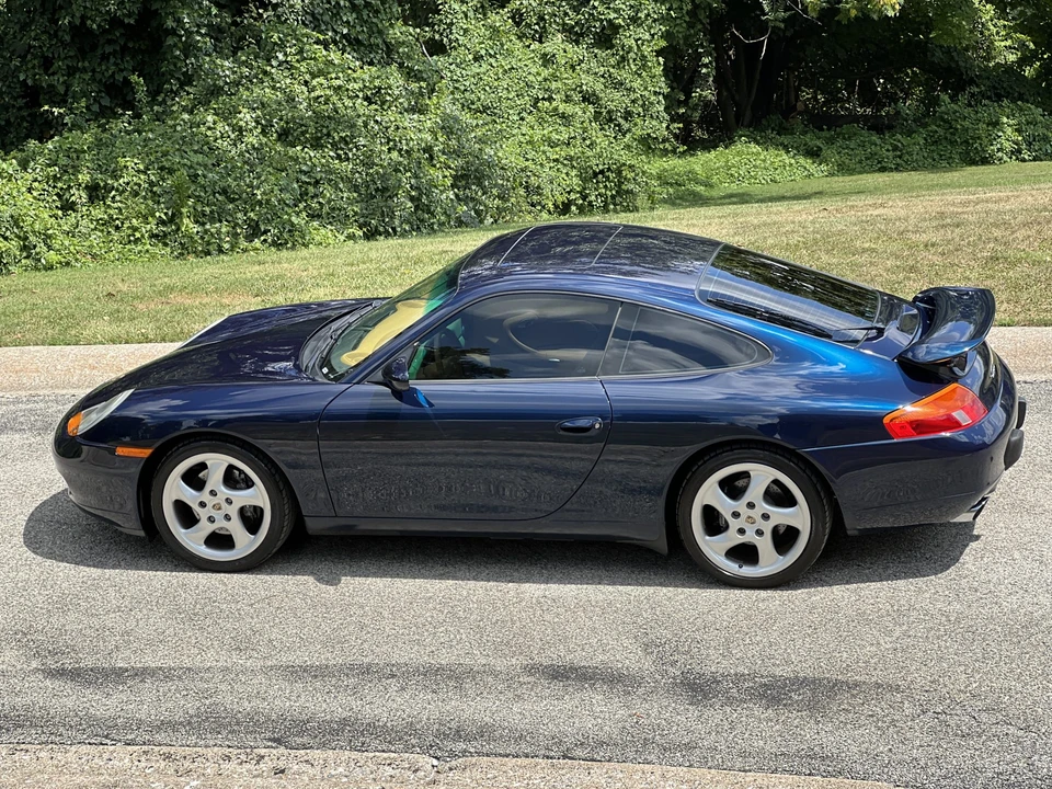 1999 Porsche 996 Carrera - Image 18 of 31