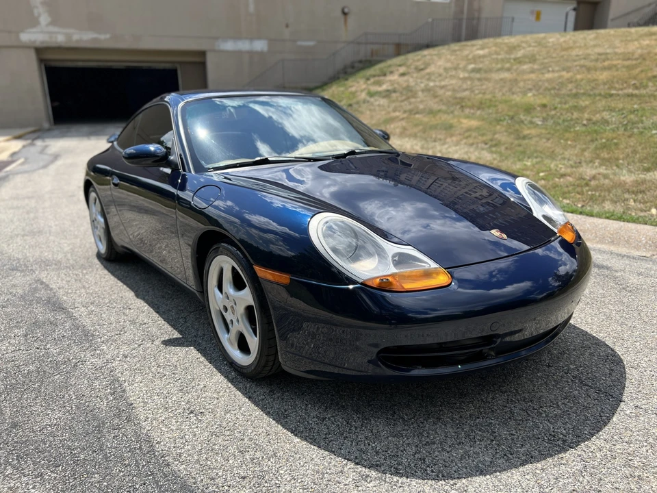 1999 Porsche 996 Carrera - Image 2 of 31