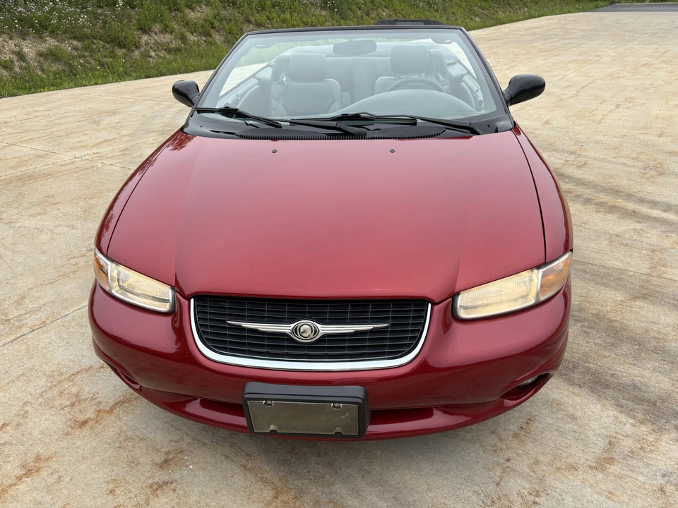 2000 Chrysler Sebring - Image 8 of 31
