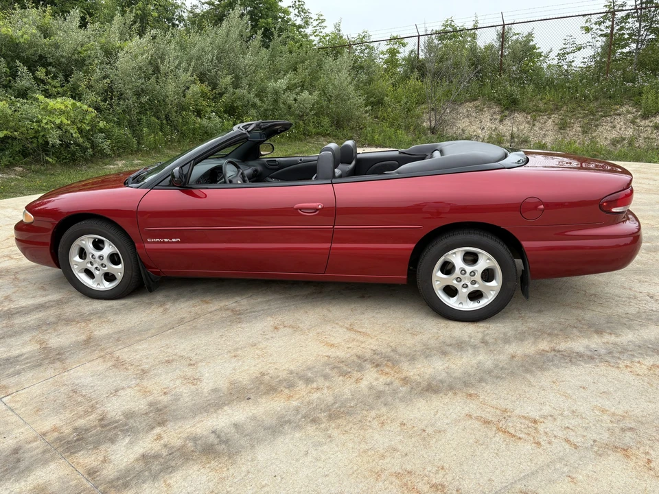 2000 Chrysler Sebring - Image 5 of 31