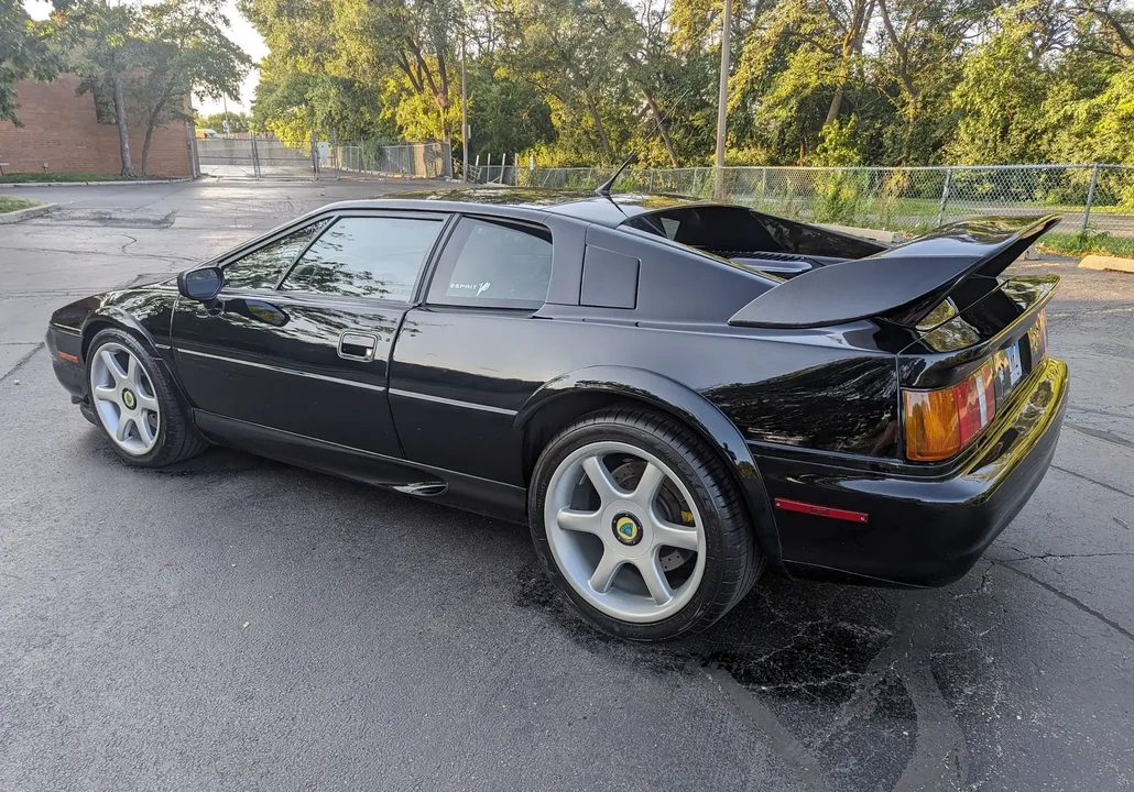 2000 Lotus Esprit Series 4 - Image 6 of 6