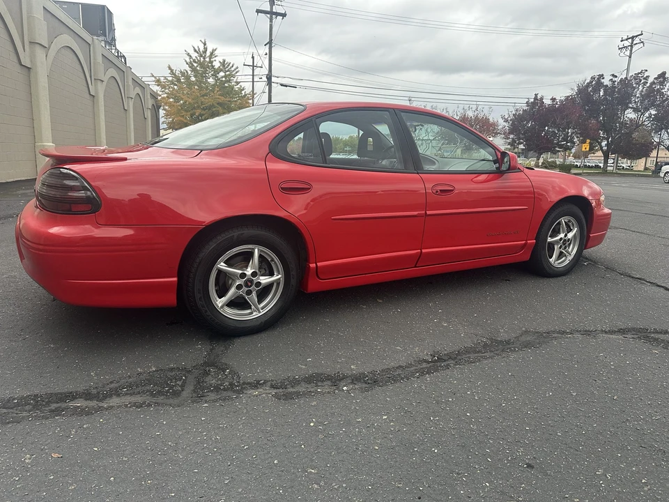 2000 Pontiac Grand Prix 3rd+ Gen - Image 7 of 31