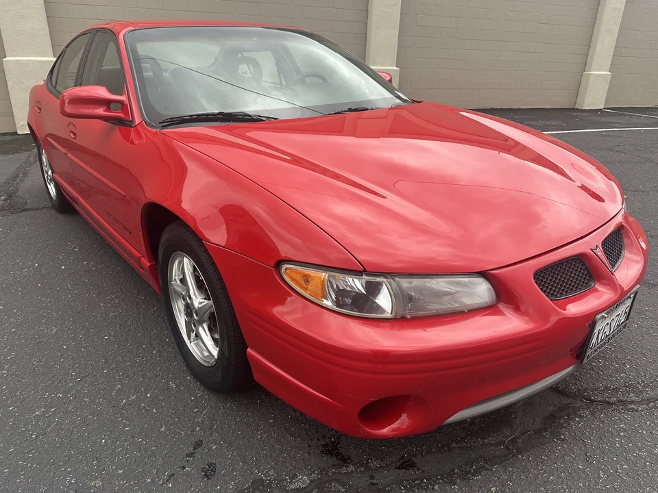 2000 Pontiac Grand Prix 3rd+ Gen - Image 4 of 31
