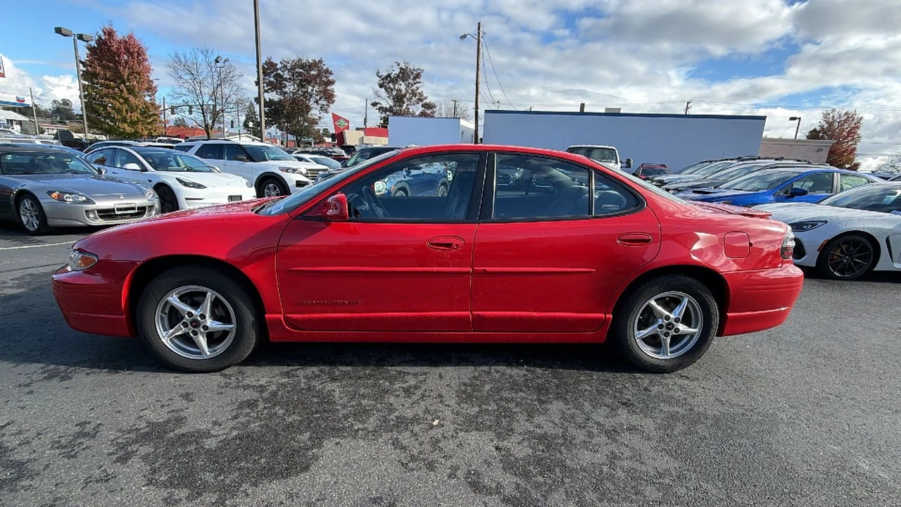 2000 Pontiac Grand Prix 3rd+ Gen - Image 20 of 31
