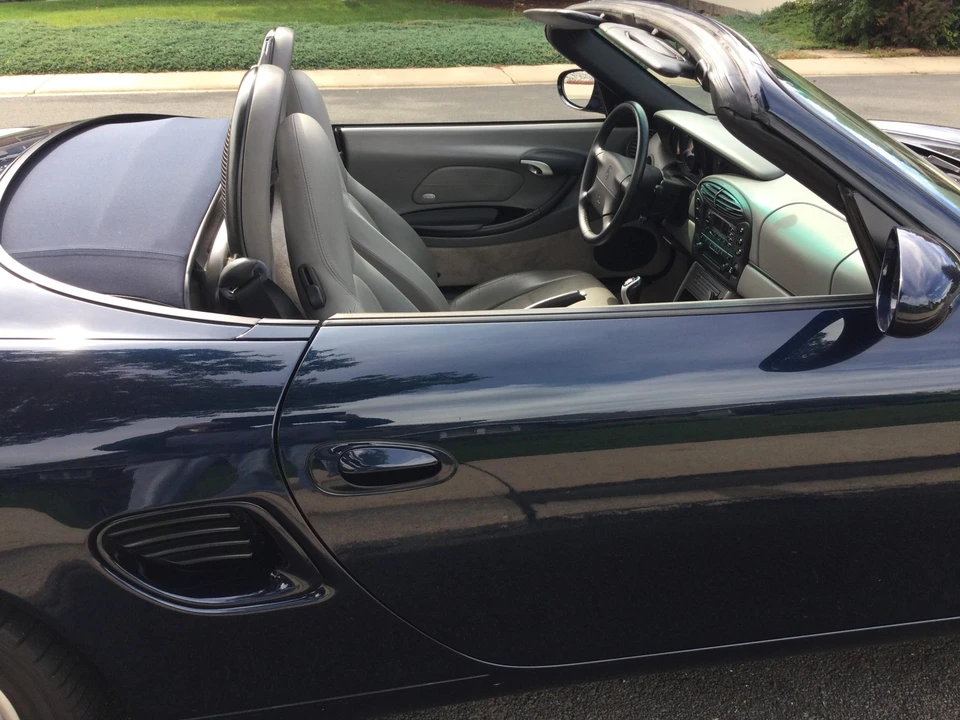 2000 Porsche 986 Boxster - Image 27 of 31