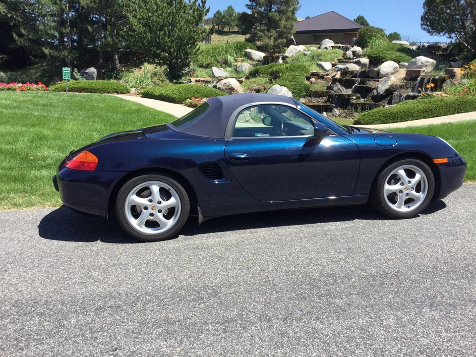 2000 Porsche 986 Boxster - Image 9 of 31