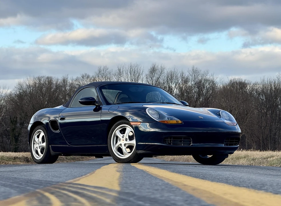 2000 Porsche 986 Boxster - Image 2 of 31