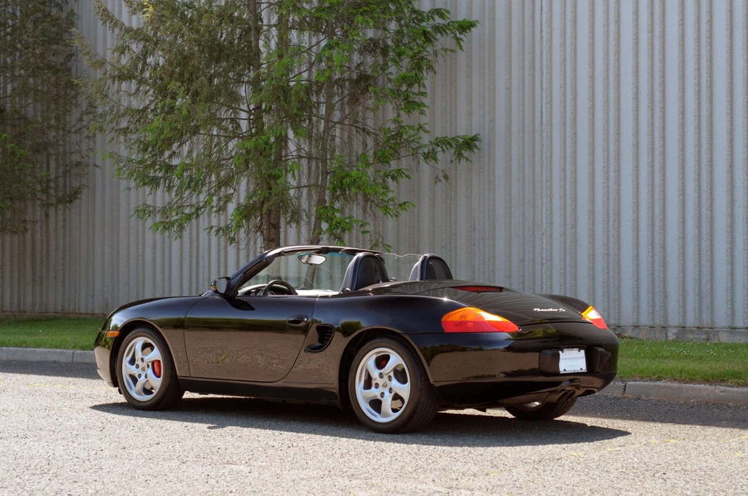 2000 Porsche 986 Boxster S - Image 16 of 31