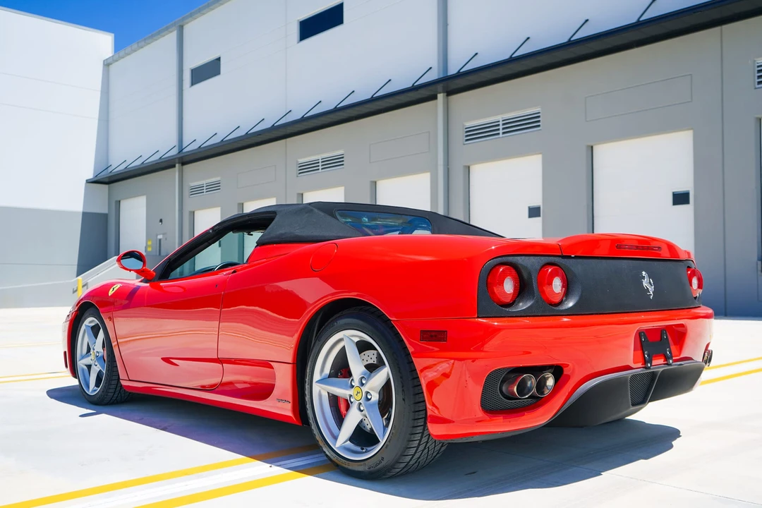 2001 Ferrari 360 Spider - Image 5 of 31