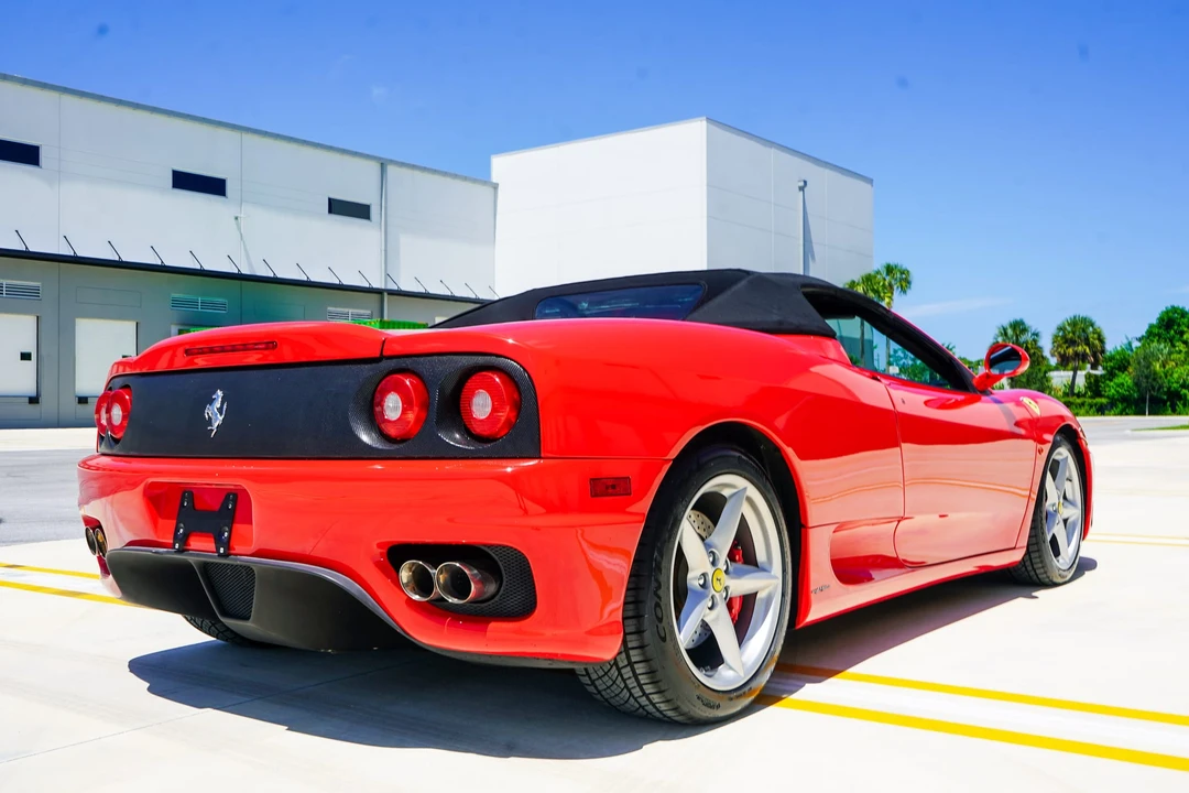 2001 Ferrari 360 Spider - Image 9 of 31