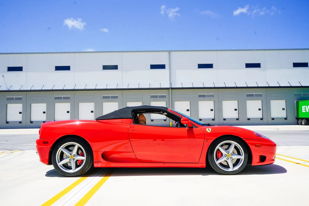 2001 Ferrari 360 Spider - Image 11 of 31