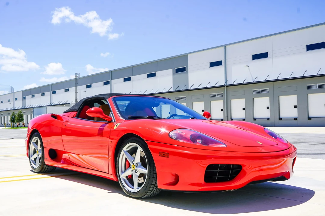 2001 Ferrari 360 Spider - Image 13 of 31