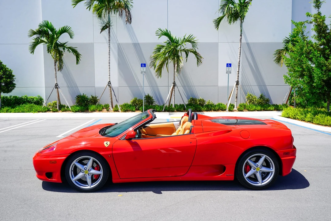 2001 Ferrari 360 Spider - Image 28 of 31
