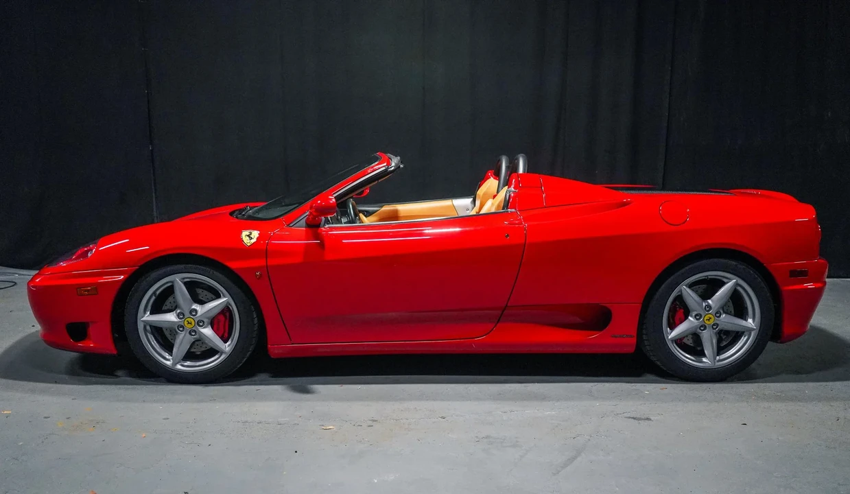 2001 Ferrari 360 Spider - Image 18 of 31