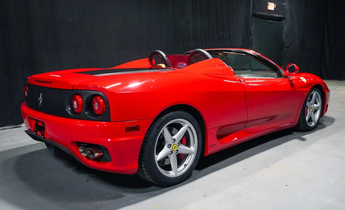 2001 Ferrari 360 Spider - Image 25 of 31