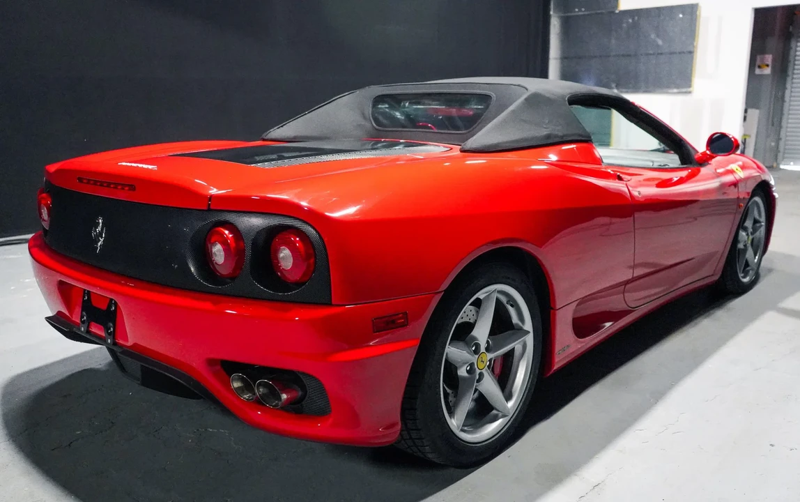 2001 Ferrari 360 Spider - Image 23 of 31