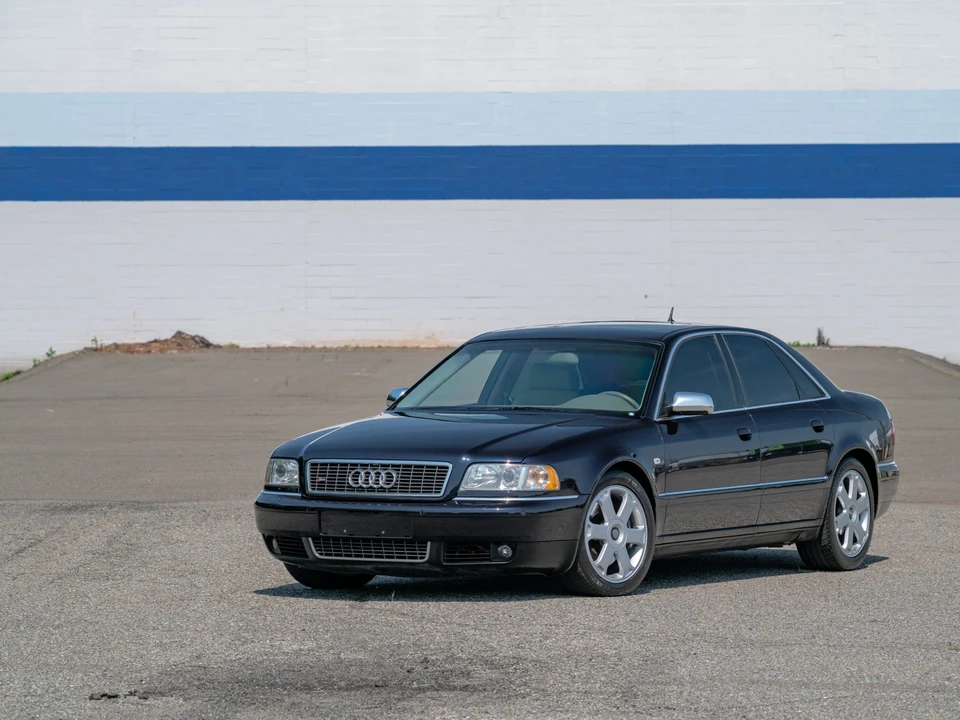 2002 Audi D2 S8 - Image 3 of 31