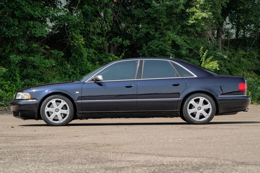 2002 Audi D2 S8 - Image 7 of 31